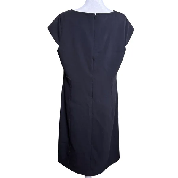 Talbots Sheath Dress Womens Size 12 Black V-Neck Cap Sleeve Professional LBD - Image 2