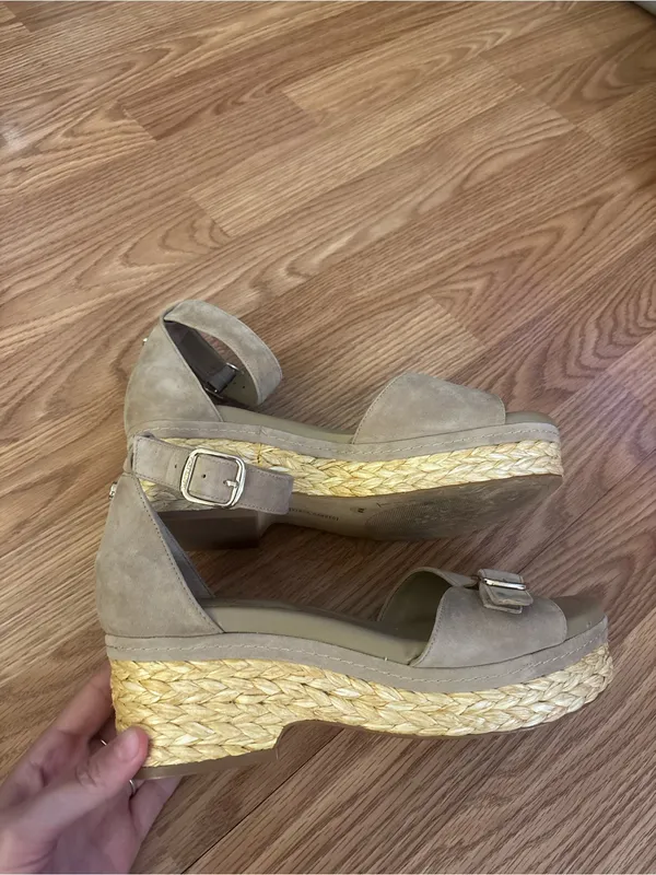 Vince Camuto Taupe Suede Espadrille Wedge Sandals Size 9M - Image 7