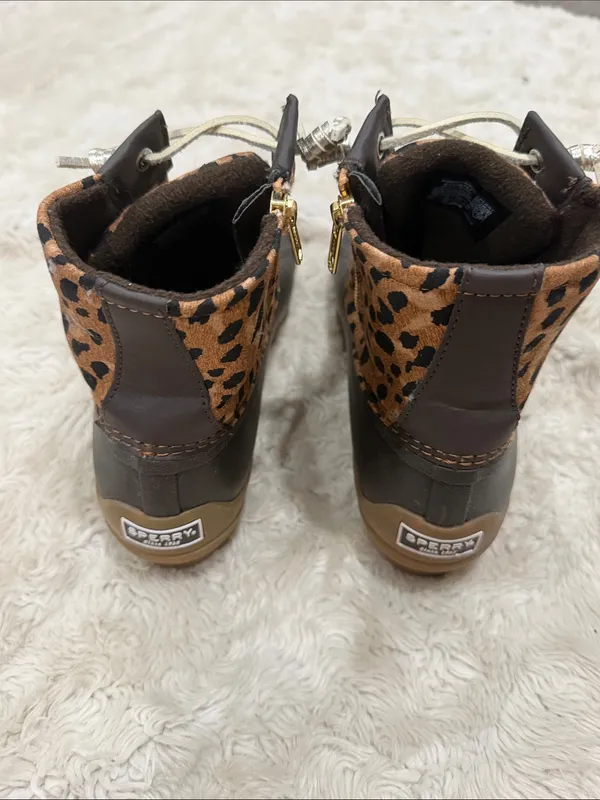 Sperry Leopard Print Saltwater Lace Up Duck Boots Woman’s Size 7 - Image 4