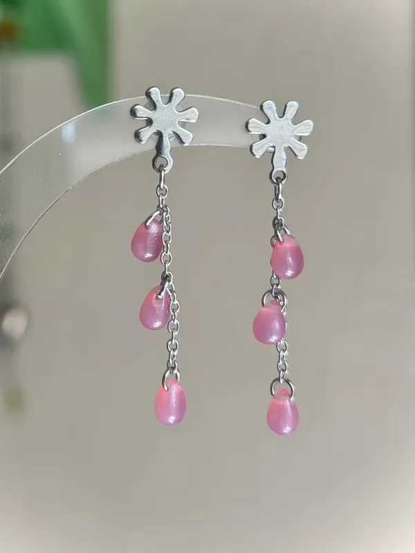 Handmade czech glass mini teardrop beads dangle earrings🩷 - Image 2