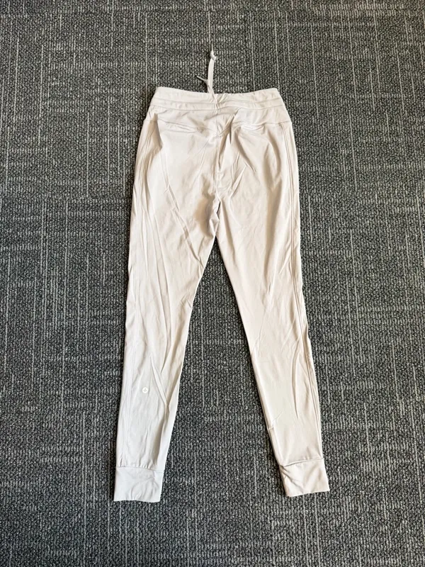 Halara SoftlyZero Plush High Waisted Drawstring Pocket Full Length Joggers Small - Image 4