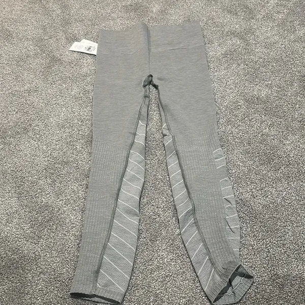 Blanqi Dove Grey Hipster Contour‎ Legging size M NWT Maternity or post partum - Image 6