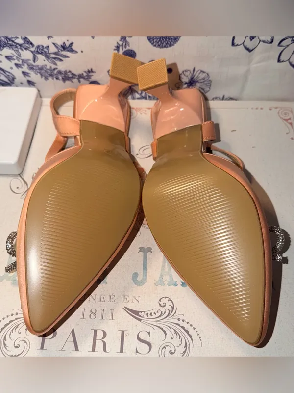 Pink Satin Pointed - Image 4