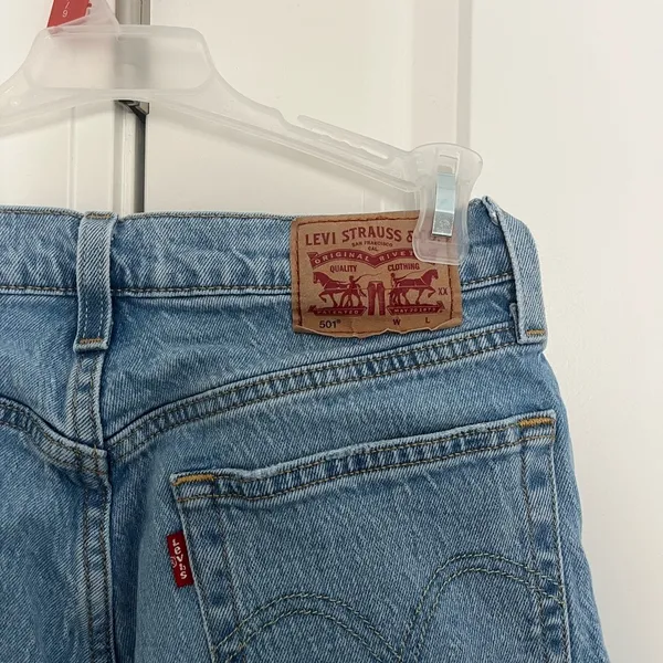 Levi's 501 Mid Wash Straight Legged Women’s Jeans with Button Up Fly - Image 5