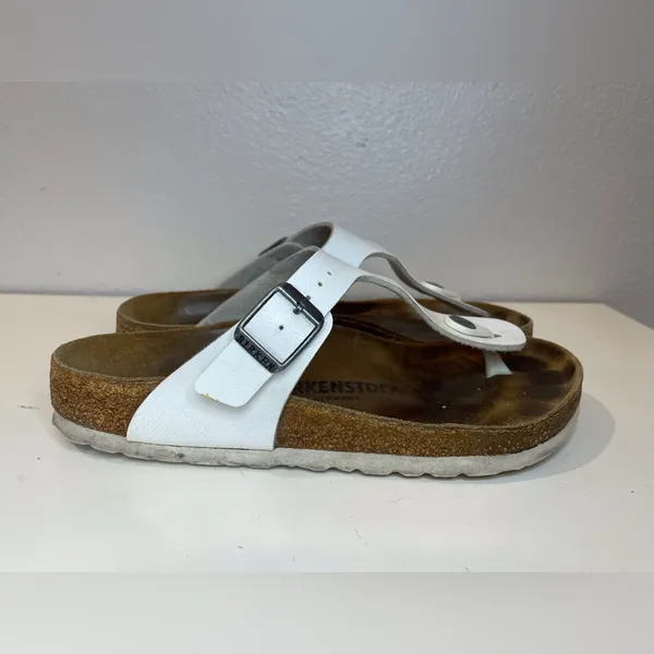 Birkenstock Women’s Gizeh Birko-Flor White Sandals Size 5-5.5‎ (36) - Image 4