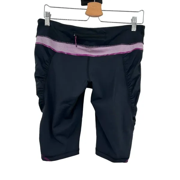 Lululemon‎ Take Flight Bike Shorts Black Purple Stripe Size 10 - Image 4