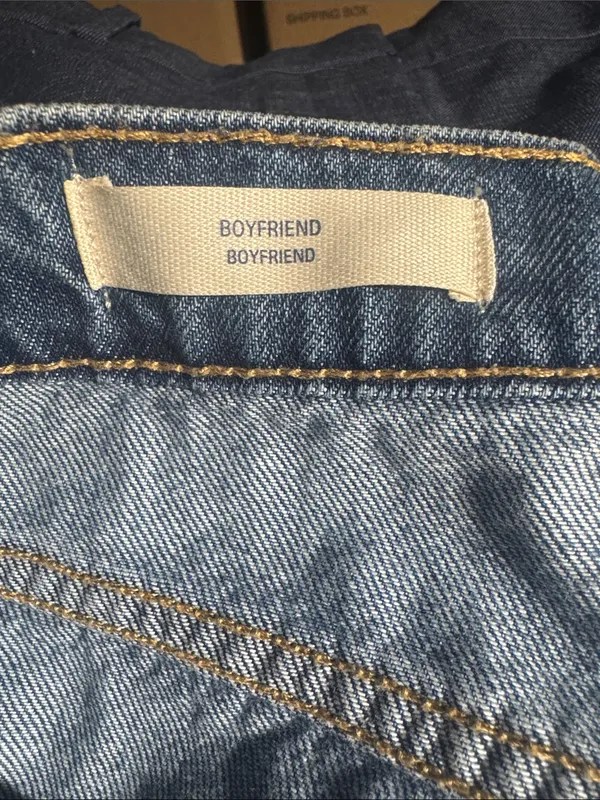 Universal Threads Patchwork Boyfriend Jeans Light Wash Sz 8 29R Boho Distressed - Image 4