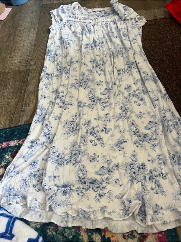 Eileen west xs nightgown Blue - Image 4