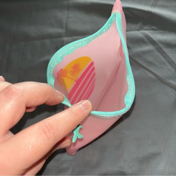 Escape Ipsy bag BOGO - Image 3