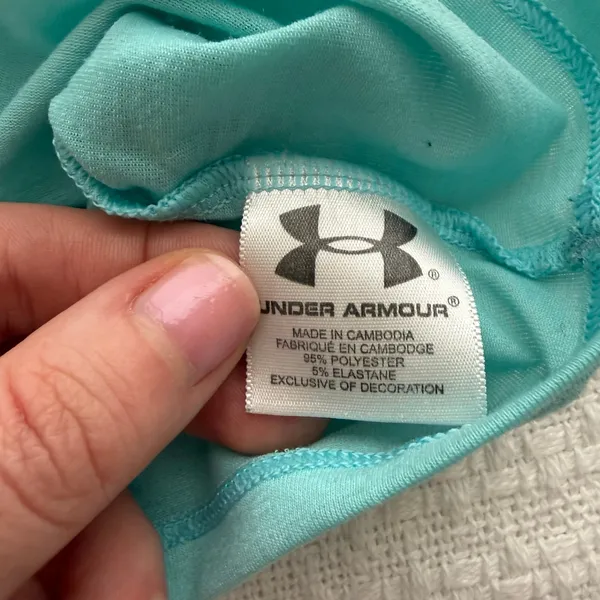 L Under Armour Blue Short-Sleeve T-Shirt - Image 4