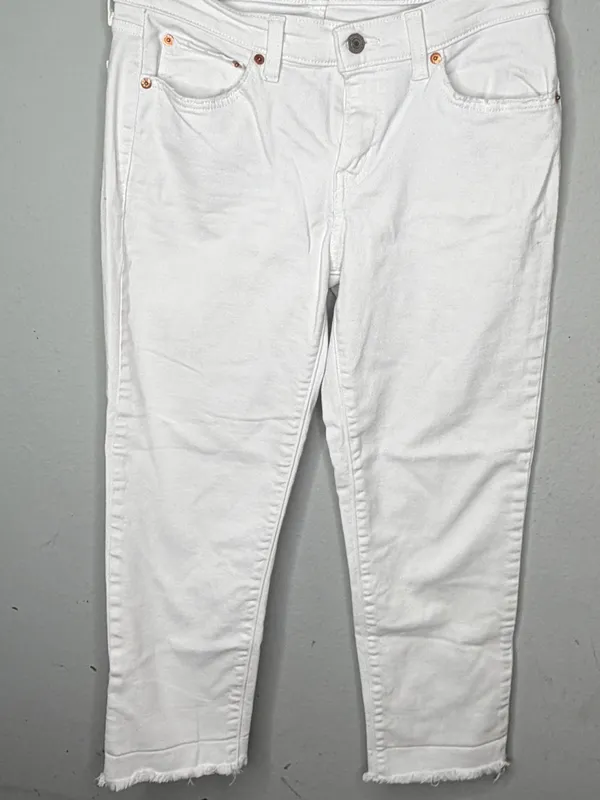 Levi's White Boyfriend Jeans - Image 7