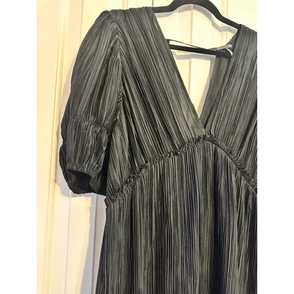 Black Midi Dress With Puff Sleeves & V-Neck By Anthropologie‎ L - Image 4