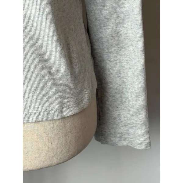 Club Monaco Shirt Women Medium Gray Rib‎ Knit Crew Neck Tee Athleisure Athletic - Image 6