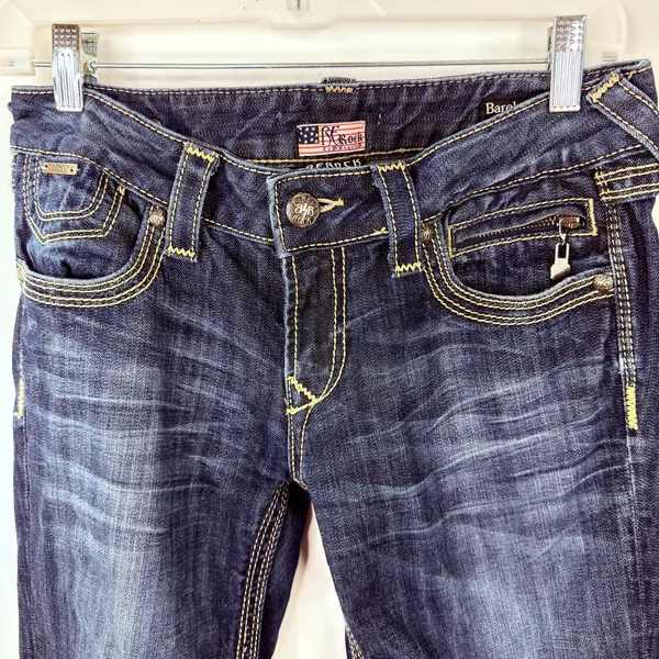 Be Rock by Express Women's Barely Boot Bootcut Jeans Size 6S - Image 2