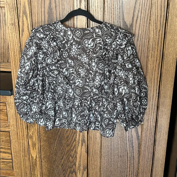 Olivaceous Floral Ruffle Crop Top Dainty Shirt Chocolate Brown Holiday‎ Large - Image 7