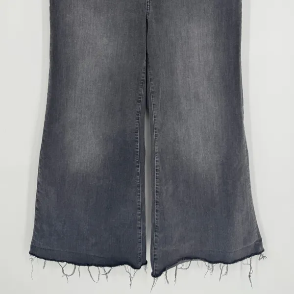 Madewell Flared Wide-Leg Jeans Size 31P‎ Gray Raw Hem High Rise Stretch Denim - Image 5