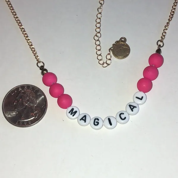 Magical Gold Tone Pink and White Beaded Boho Necklace - Image 4