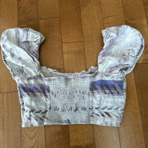 Aritzia Wilfred wander linen puff-sleeve crop top size small - Image 9