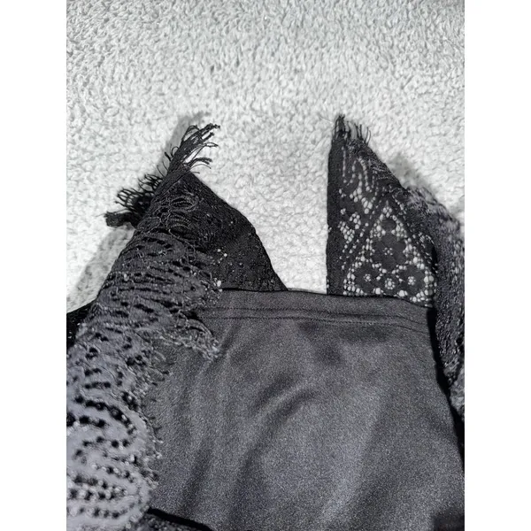 Black Lace Sheath Dress 8 Floral Mock‎ Neck S/S Eyelash Hem Whimsigoth Witchy - Image 10