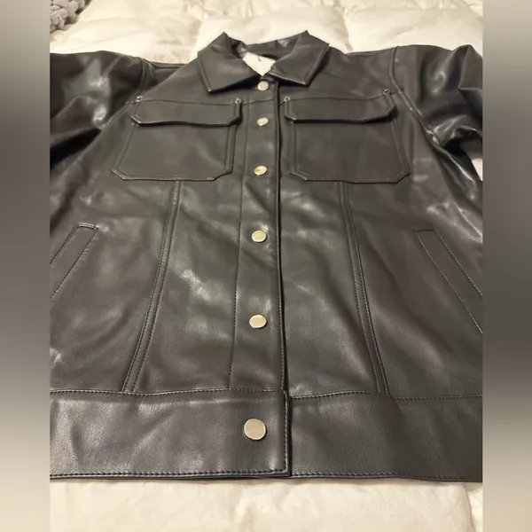 Jules Kae Audriana Faux Leather Trucker Jacket - NWT - Size L - Image 6