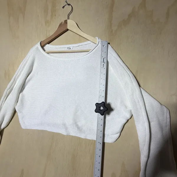 Garage White Cropped Knit Sweater Women's M/L Long Sleeve Boat Neck Cozy Top - Image 5