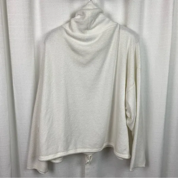 Aerie White Snowed In Fleece Mock Neck Pullover Sz.XL - Image 6