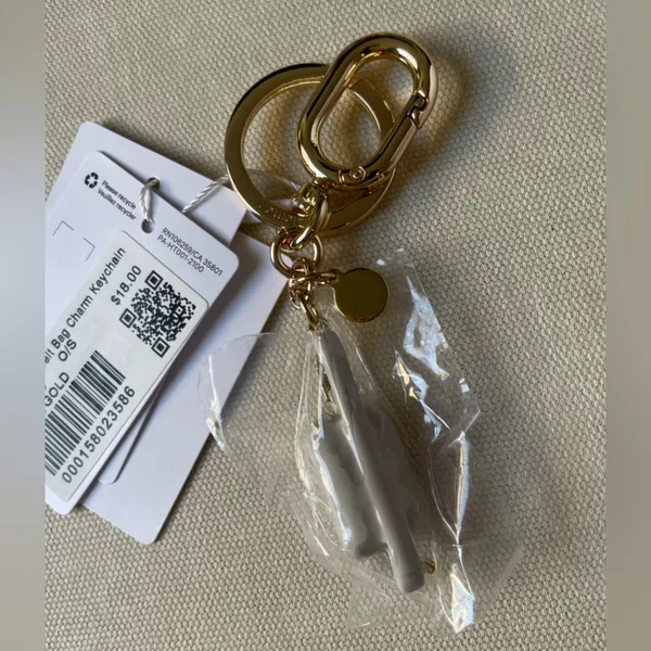Lululemon Everywhere Belt Bag Charm Keychain - Beech White/Gold - Image 8
