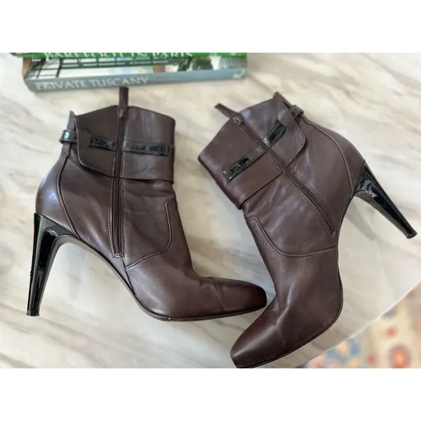 Via Spiga Chocolate Brown Leather Gold Buckle Point Toe Stiletto Boot - Image 4