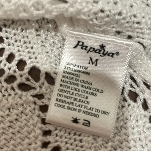 Papaya White Sweater Crop Cardigan - Image 3