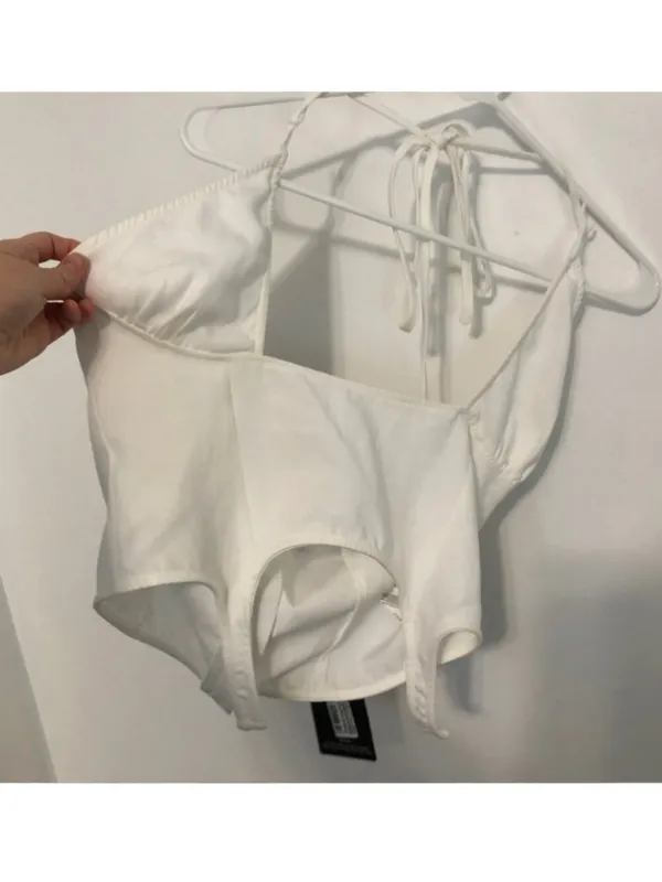 NEW NWT PRETTYLITTLETHING Woven Cross Front Cutout Stirrup Hem Top Cream Ivory 8 - Image 7