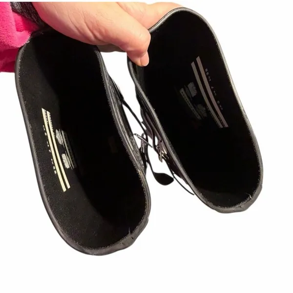 Hunter Women Tall Rubber Black Rain Boots US 7 Waterproof Gloss Black - Image 3