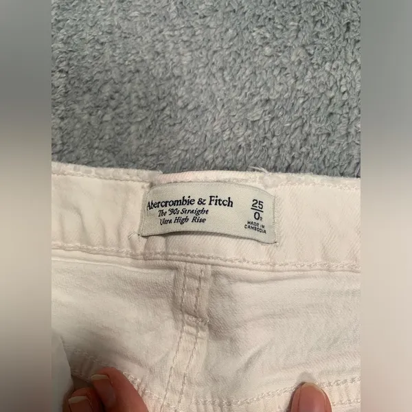 Abercrombie & fitch white ‘90s straight ultra high rise jeans 25/0R - Image 5