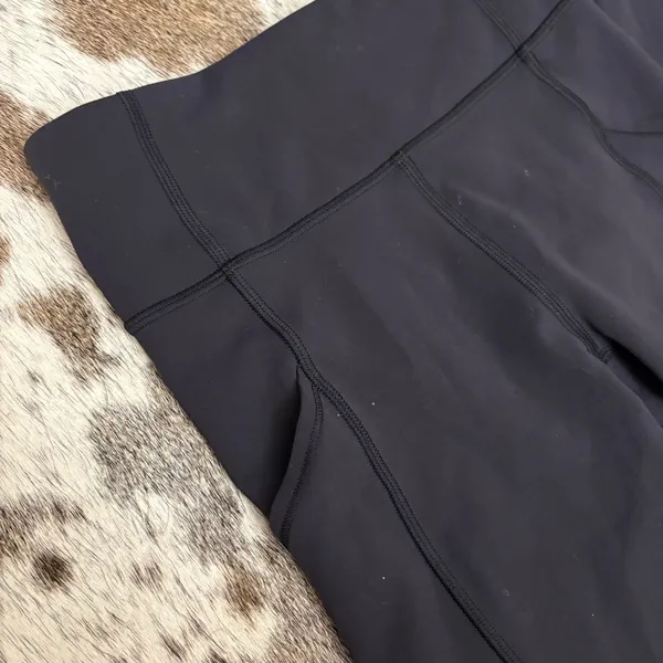 LULULEMON Power‎ Thru High Rise Tight 25" Black Size 2 - Image 3