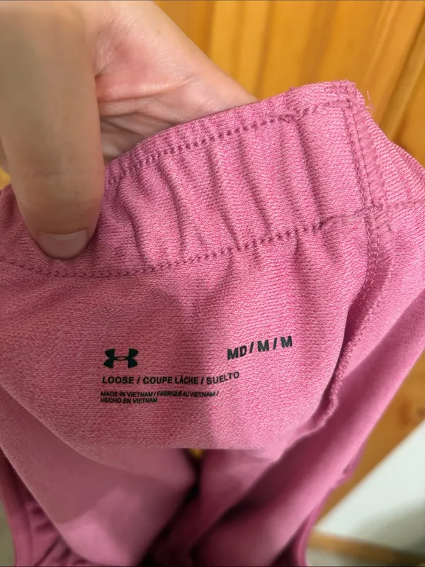 Under Armour Size Medium Pink Athletic Shorts - Image 4