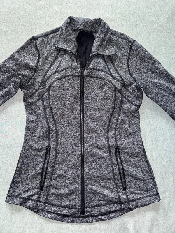 Lululemon Women’s Define‎ Jacket Heather Gray Full Zip Size 10 - Image 2