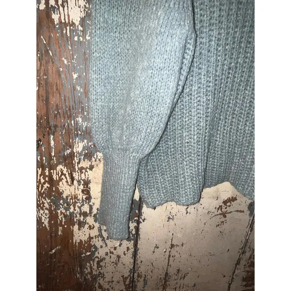 NWT Line and Dot mock neck sweater, size small, blue - Image 3