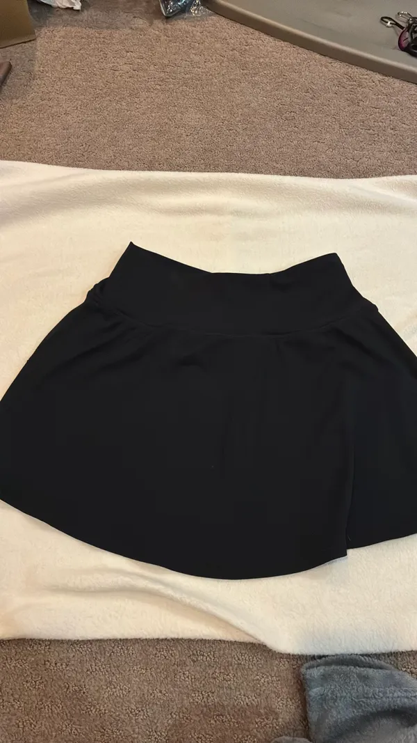 90 Degrees by Reflex red + black active skort - Image 5