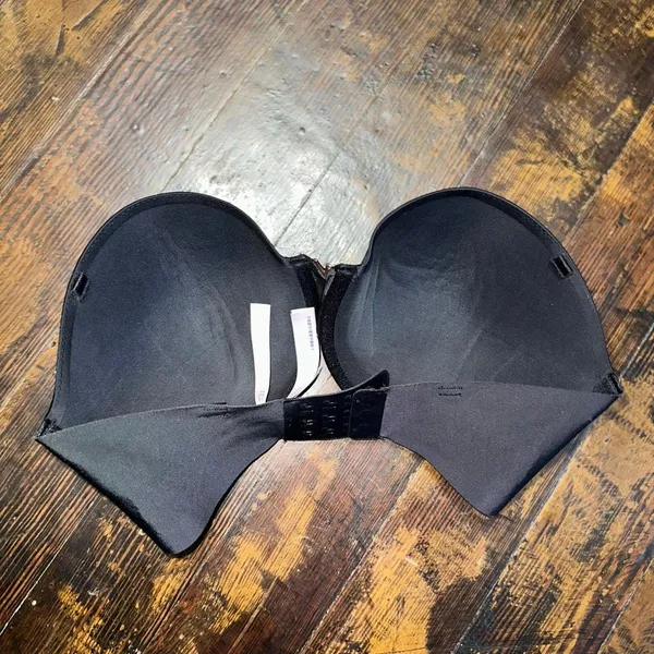 Victoria’s Secret black 34DD multiway strapless bra - Image 2