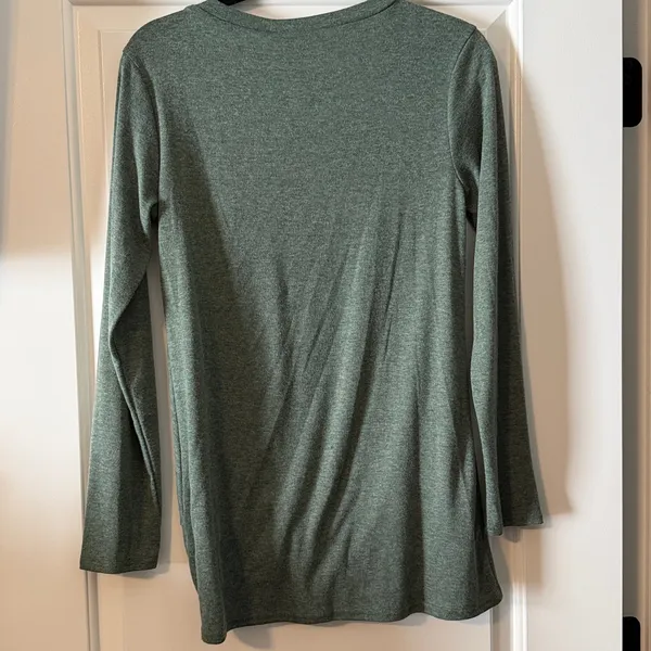 Green Long Sleeve Women's Top - Image 3