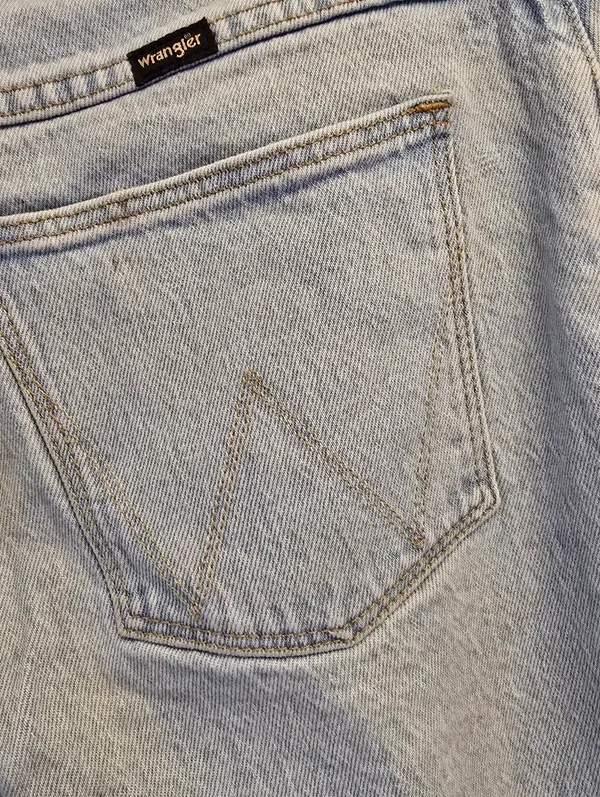 {10x32} Wrangler High Rise Fierce Flare Light Blue Denim Jeans Women's - Image 12