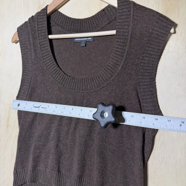 Express Design Studio Brown Sweater Vest Womens Large Wool Blend Knit Y2K Preppy - Image 2
