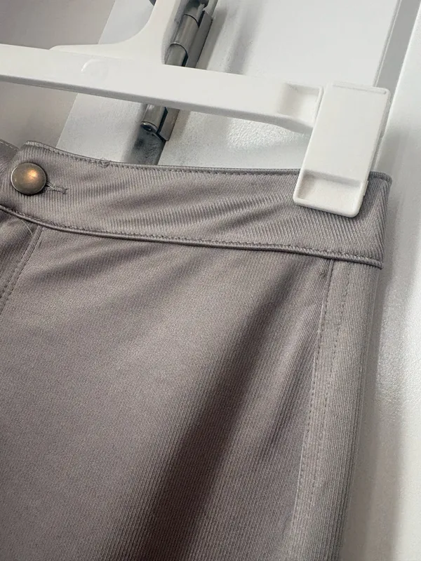 Skims Sliver Legging Size Small Women's Gray - Image 7