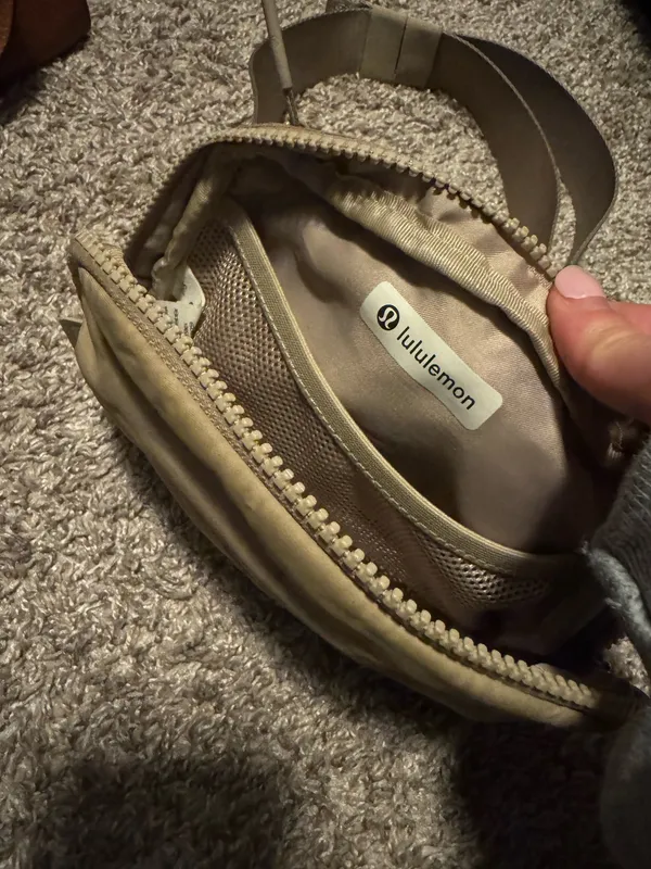Lululemon Fanny Pack - Image 3