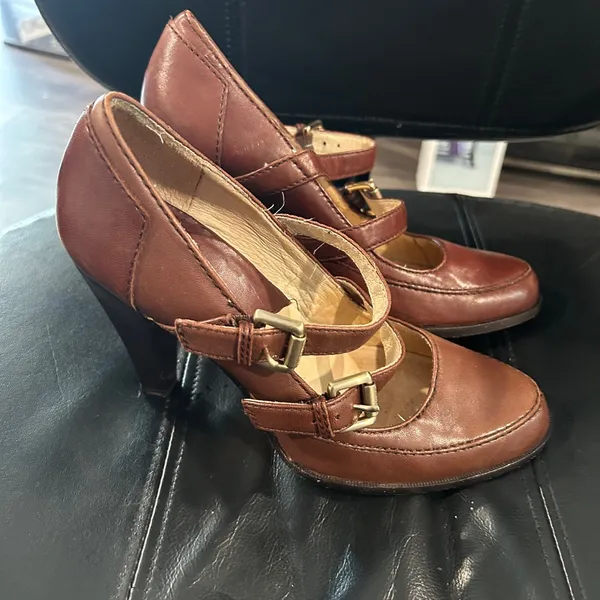 Michael Kors Brown Leather Heels - Image 2
