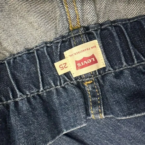 Levi's high-rise tapered paperbag jeans size 25 - Image 2