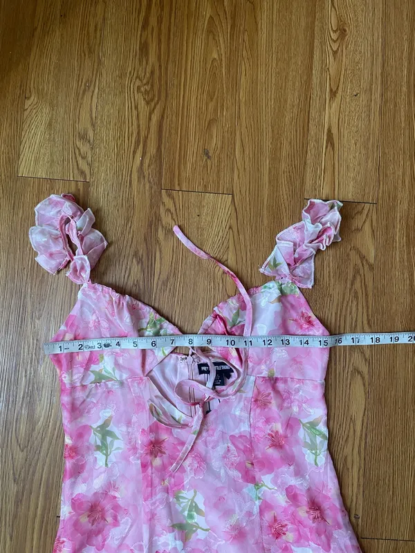 Pretty Little Thing floral tie front frill maxi dress - Image 9