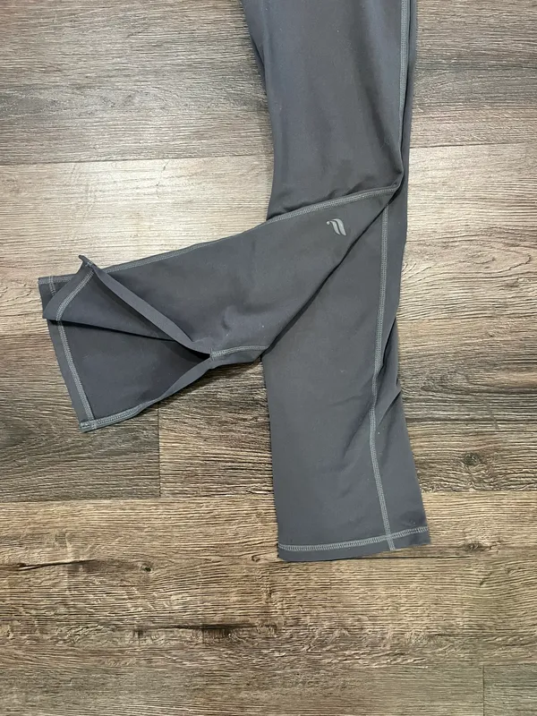 Fabletics Grey Slit Legging - Image 2