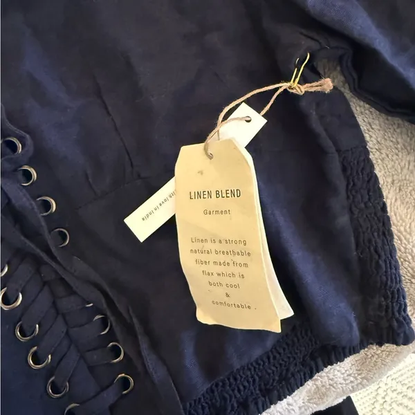 Midnight Sky Lace-Up Linen Blend Crop Top - Image 4