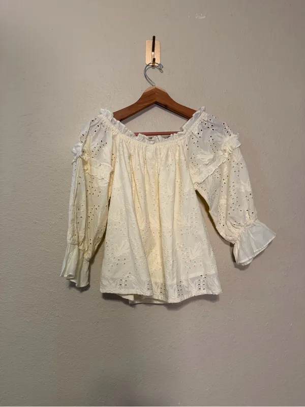 Anthro Seen Worn Kept Jane Eyelet Lace Off- The-Shoulder Shoulder Blouse Size 6 - Image 8