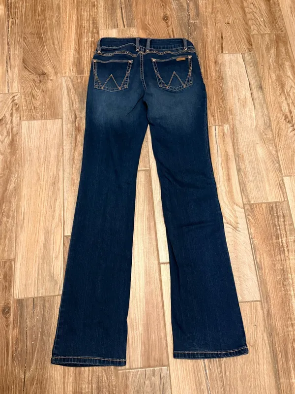Wrangler Retro Women's Mae Mid Rise Bootcut Jean - Image 4